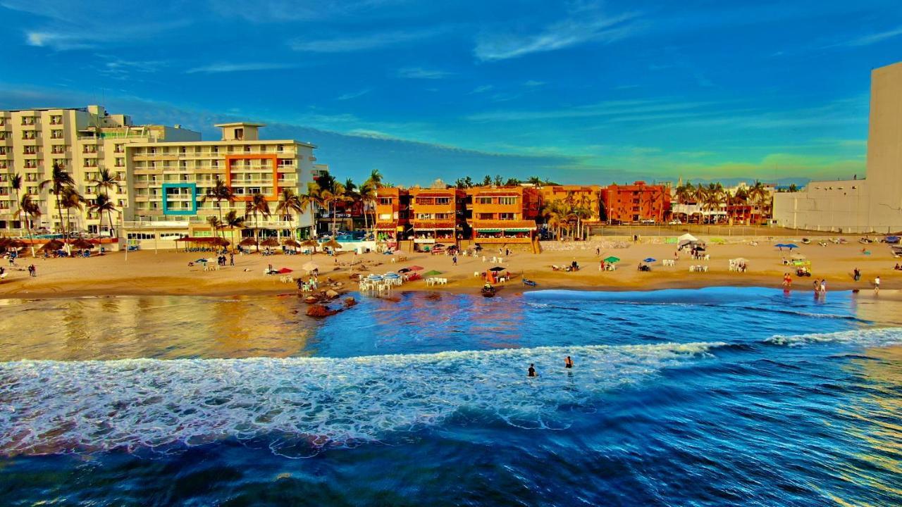 Playa Suites Mazatlán Habitación foto