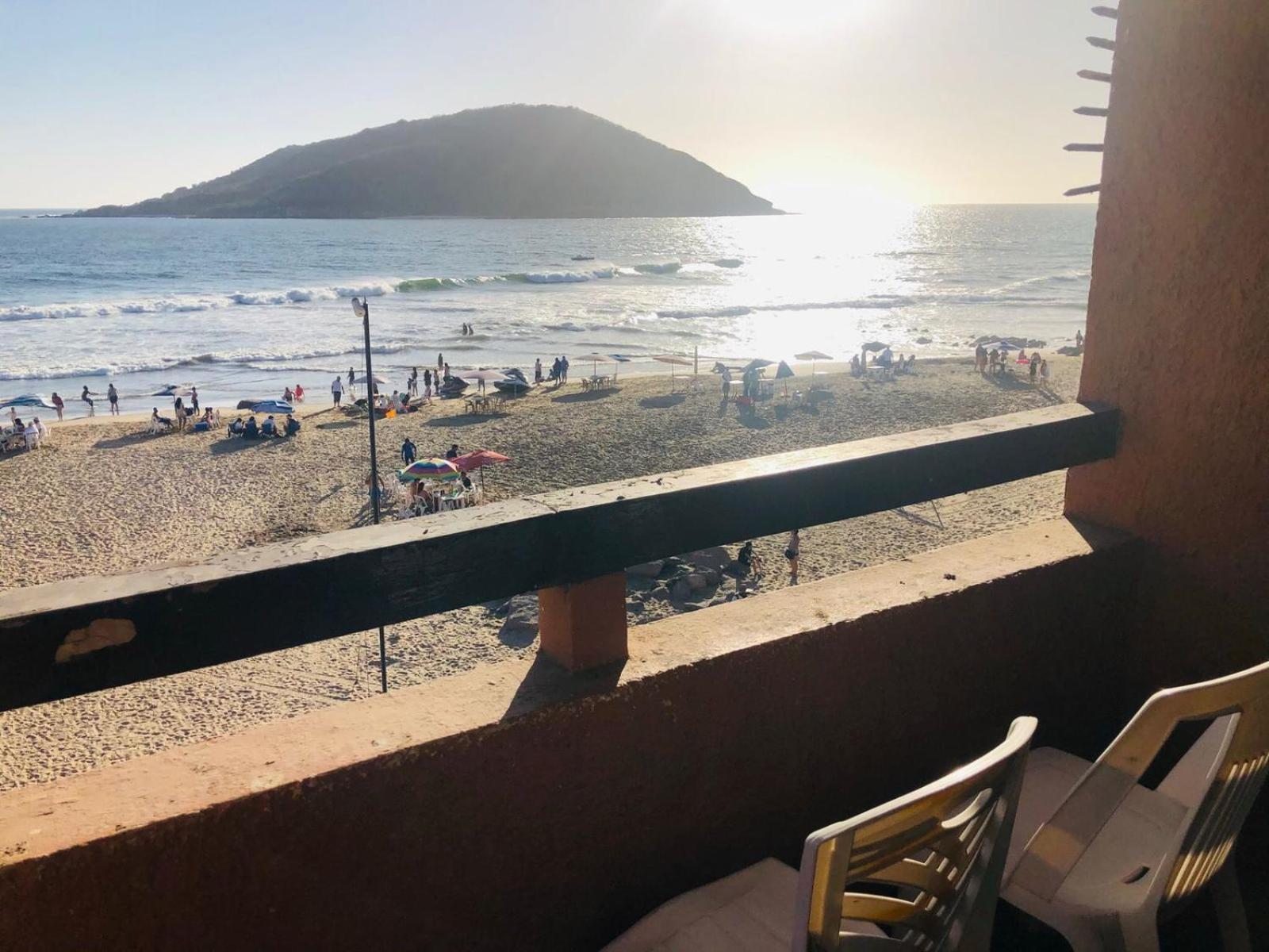 Playa Suites Mazatlán Habitación foto